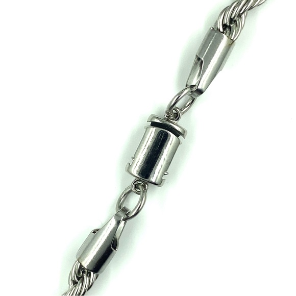 20” Rope Necklace featuring Freedom Clasp™️ - Picture 7 of 9